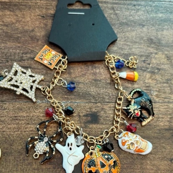 Halloween Charm Bracelet, 9” Length, Lobster Claw Clasp, NEW - Picture 1 of 3